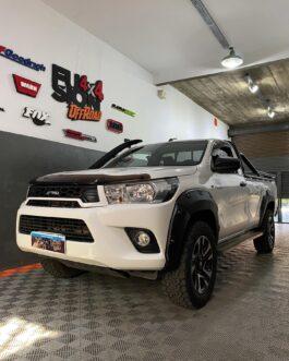 FENDERS TOYOTA HILUX 2016+