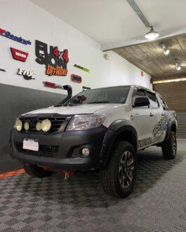 FENDERS TOYOTA HILUX 2012-2015